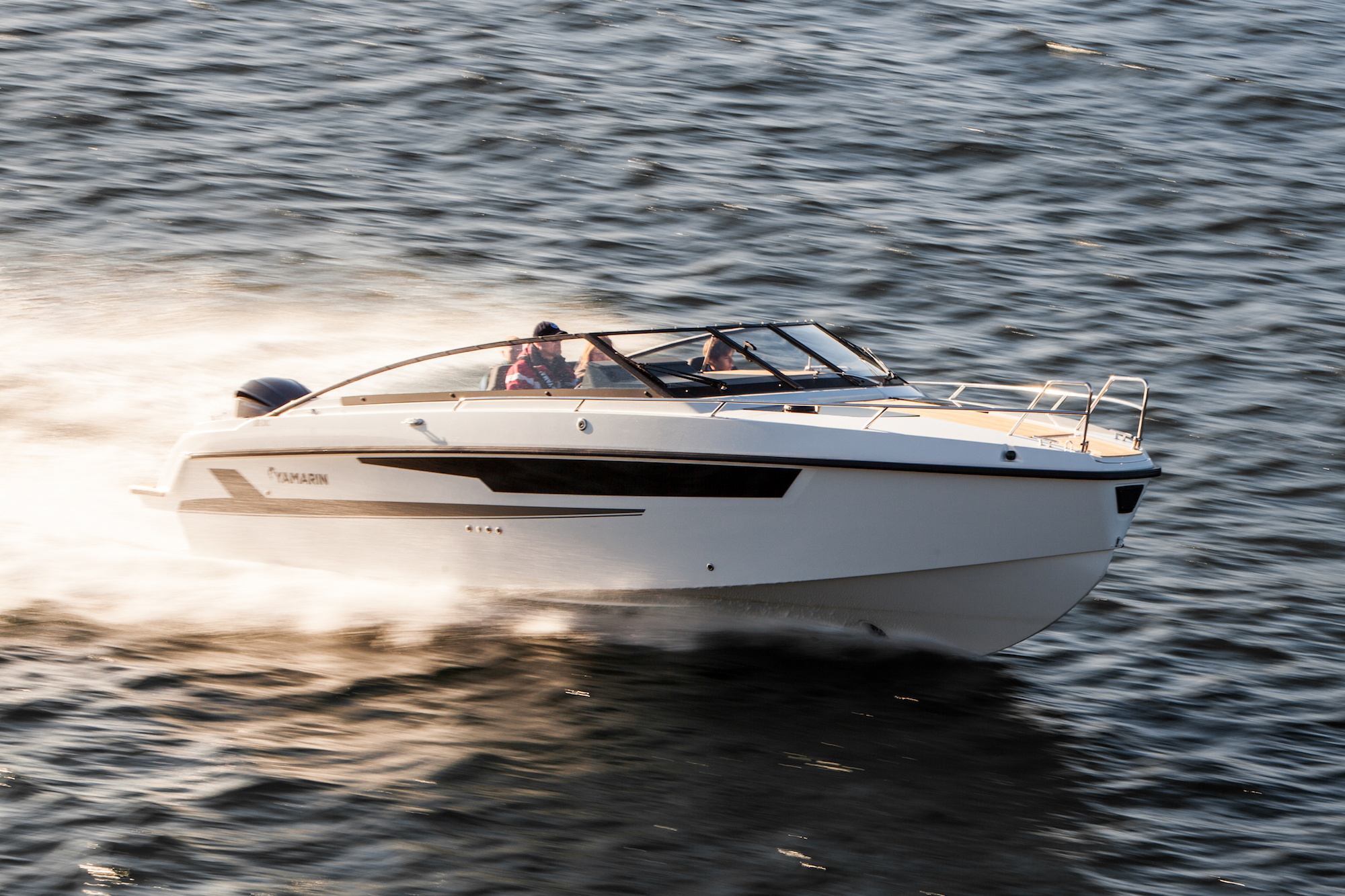 Yamarin 88 DC will be presented at the Düsseldorf boat show