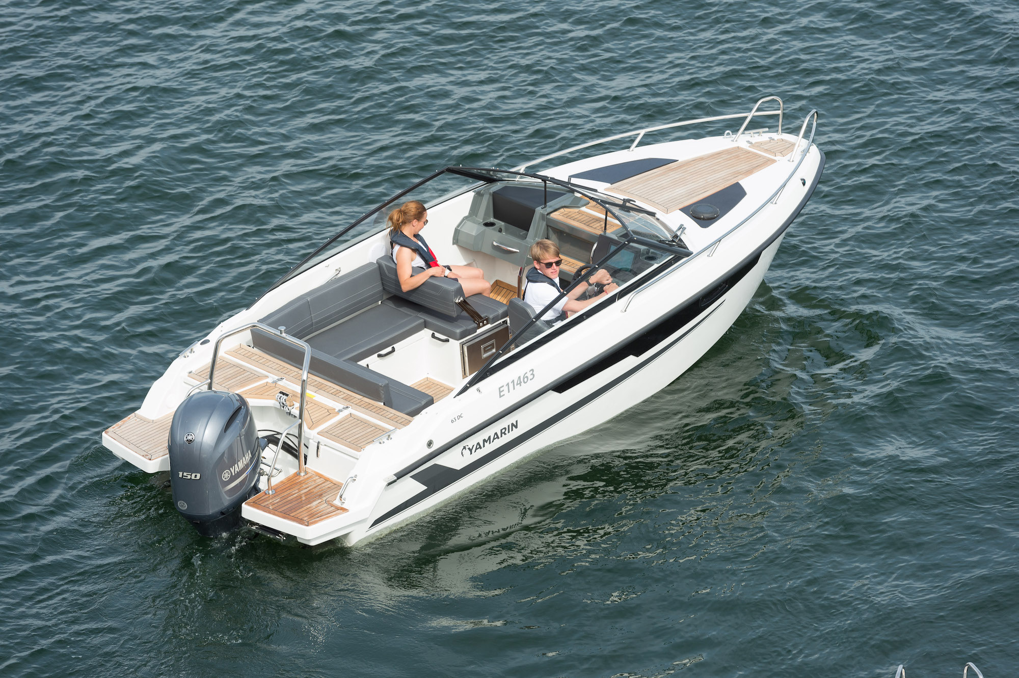 Yamarin 63 daycruiser will be shown at the Düsseldorf Boat Show 2020