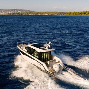 Yamarin Aura Cabin yacht in Mediterranean near Cannes