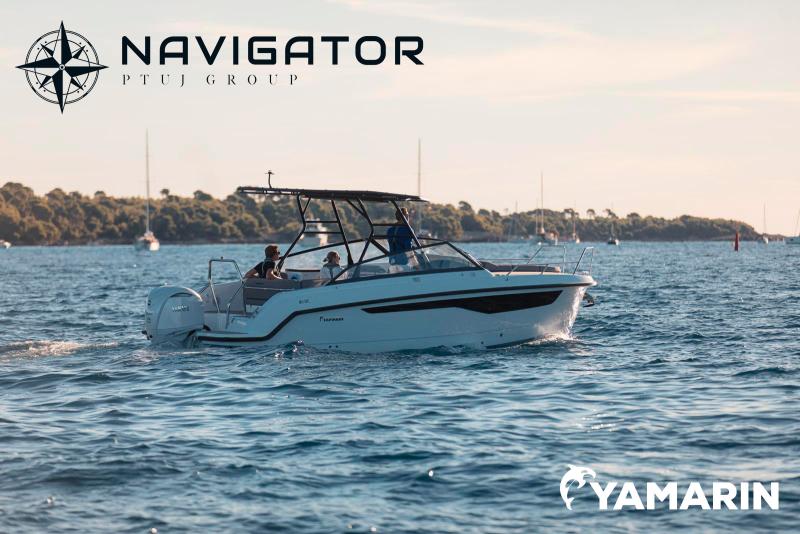 Yamarin 80 DC with t-top and Yamaha outboard engine
