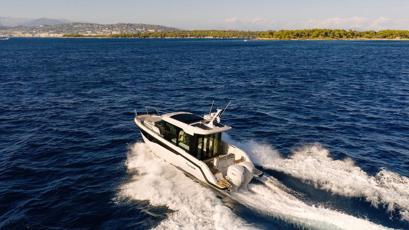 Yamarin Aura Cabin yacht in Mediterranean near Cannes