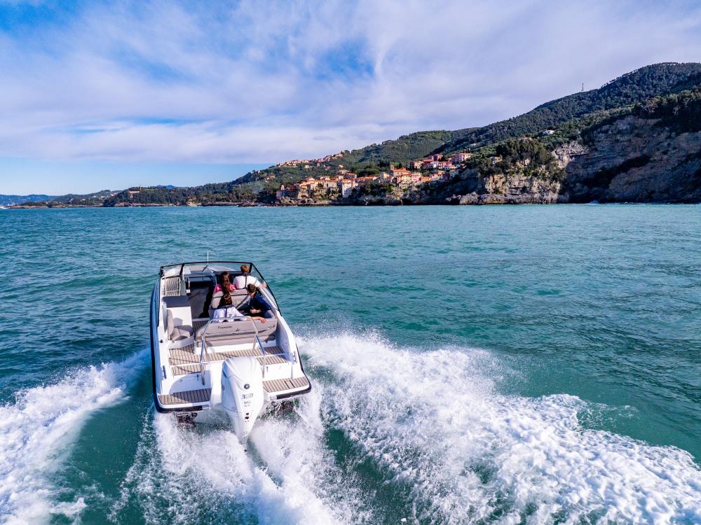 Yamarin 80 DC + Yamaha F350