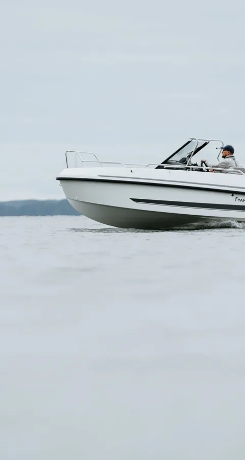 Yamarin 59 Side Console