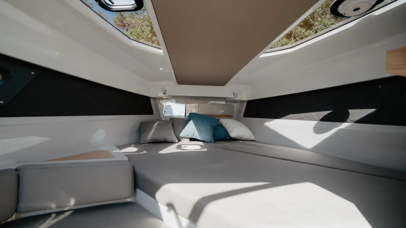 Yamarin 88 DC Premium cabin interior 
