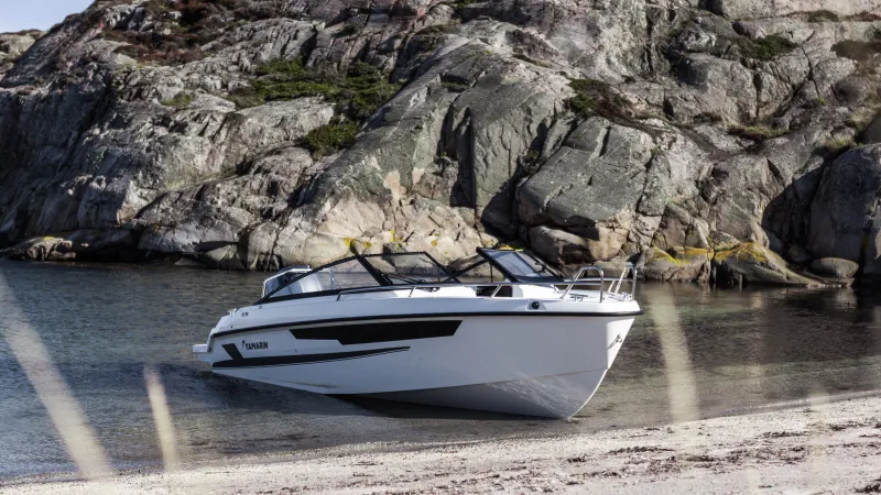Yamarin 63BR has spacious swimming platform