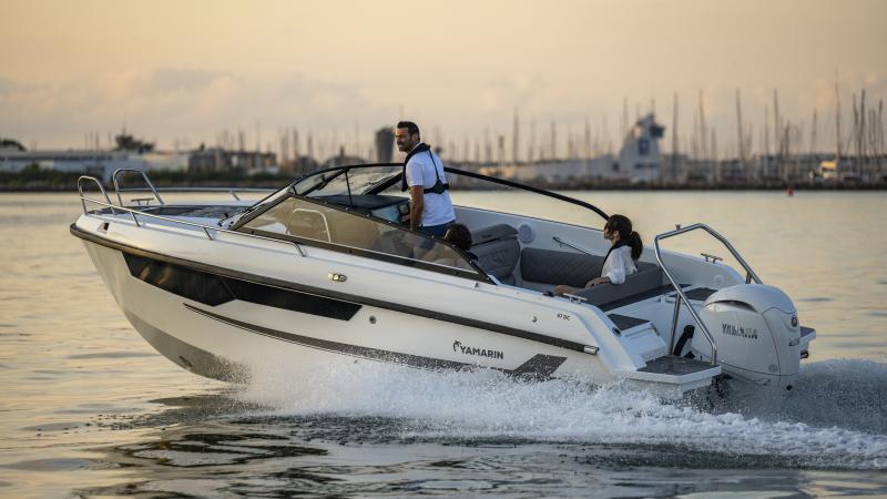 Yamarin 67 Day Cruiser motor boat