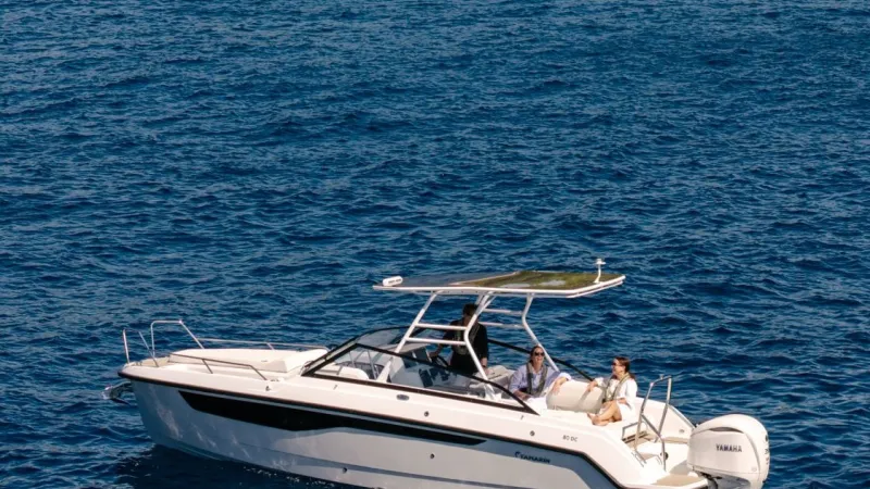 Yamarin 80 DC T-top white edition