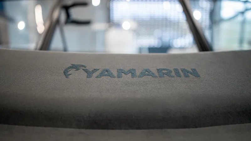 Yamarin Niroxx upholstery